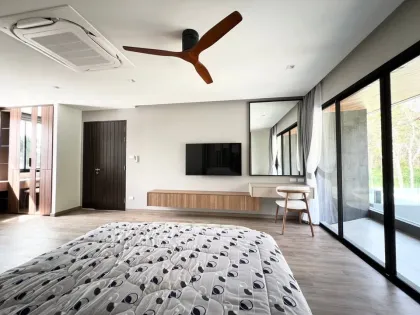 Уютная вилла с 3 спальнями и бассейном рядом с Blue Tree Phuket