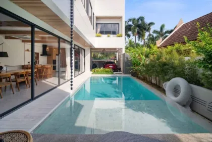 Luxury 4-Bedroom Pool Villa for Rent in Nai Harn, Phuket