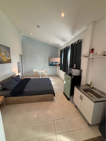 1-Zimmer Stadthaus mit Terrasse in ruhiger Lage der Altstadt Phuket