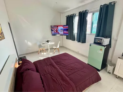 1-Zimmer Stadthaus mit Terrasse in ruhiger Lage der Altstadt Phuket