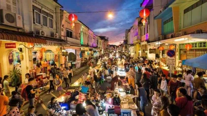 1-Zimmer Stadthaus mit Terrasse in ruhiger Lage der Altstadt Phuket