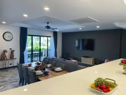 Уникальная квартира в марине на аренду в Phuket Boat Lagoon