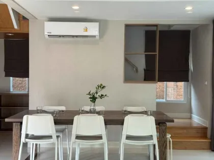 Casa de 3 dormitorios y 4 baños en alquiler en The Plant Thalang