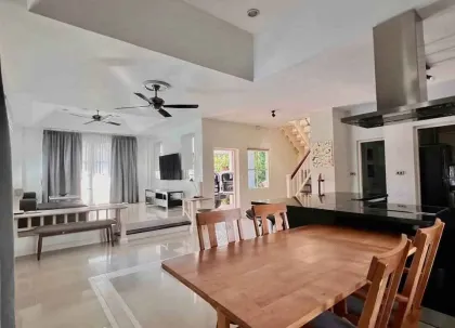 Роскошная вилла с 4 спальнями и бассейном в Land & Houses Park Chalong