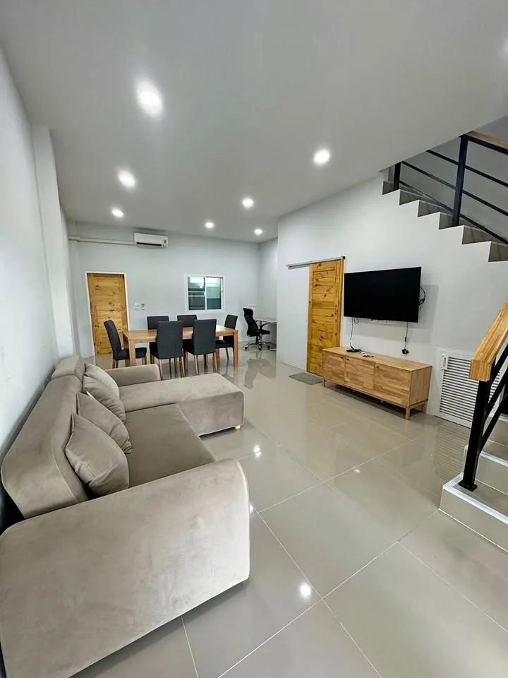 บ้านเดี่ยว 3 ห้องนอน 3 ห้องน้ำให้เช่า ที่ The Rich Palai ชะลอ
