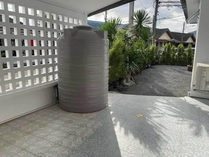 Casa de 2 habitaciones y 2 baños en renta en Fitness Street, Phuket Town