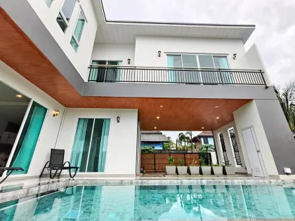Moderne 3-Zimmer Villa mit Pool, haustierfreundlich und Bergblick in Rawai