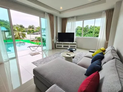 Moderne 3-Zimmer Villa mit Pool, haustierfreundlich und Bergblick in Rawai