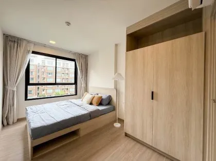Apartamento de 2 habitaciones con vista a la piscina, listo para entrar