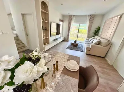 3-Zimmer-Haus mit Büro und Annehmlichkeiten zur Miete in Kathu