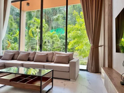 Spacieuse villa de luxe 3 chambres à louer à Menara Luxury Hill