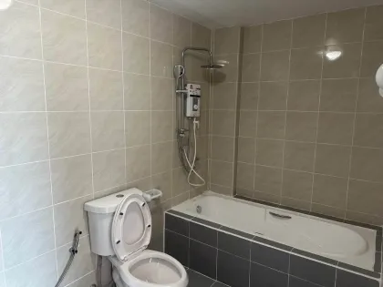 2-комнатная квартира в аренду в Pornsawan Condo, Вичит, Пхукет