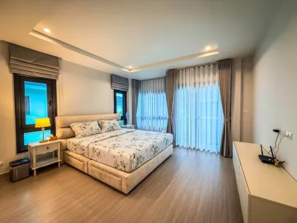 Дом с 3 спальнями и 3 ванными в аренду в Supalai Lake Ville, Пхукет