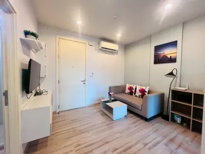 Кондо в аренду в The Base Uptown Phuket с видом на бассейн