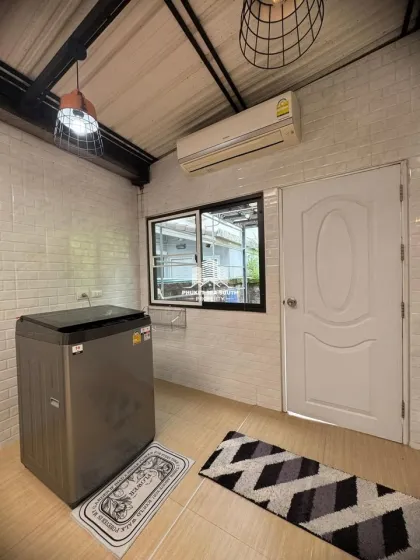 Maison Moderne de Luxe 3 Chambres à Louer à Kathu