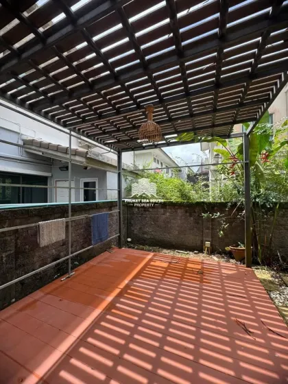 Maison Moderne de Luxe 3 Chambres à Louer à Kathu
