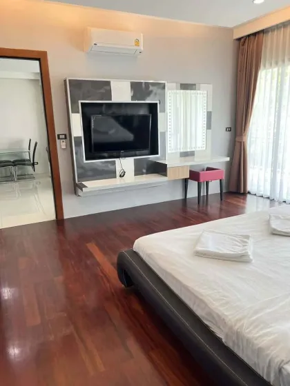 Квартира с 2 спальнями в аренду в Chalong Miracle Lakeview