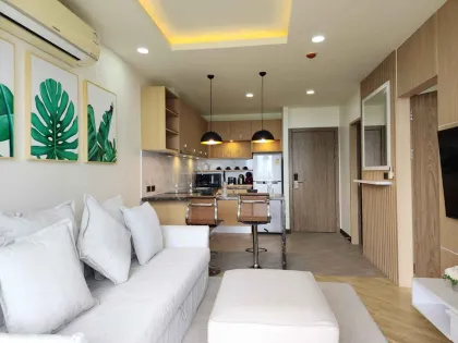 Impresionante condominio de 1 dormitorio con vista al mar en Rawai
