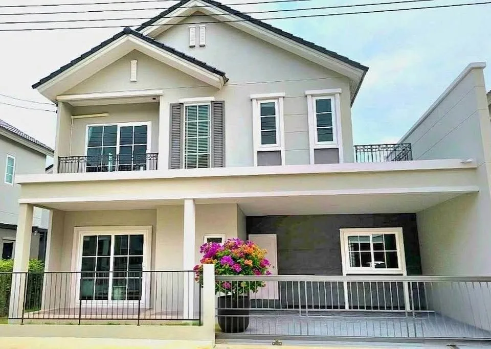Moderne 4-Zimmer-Villa zur Miete in Layan, Phuket