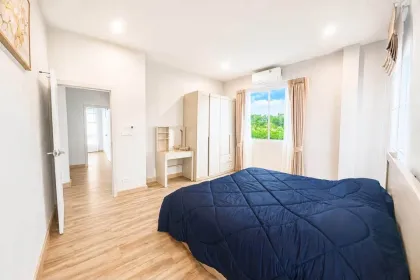 Neue private Poolvilla mit Büro zur Miete in Rawai