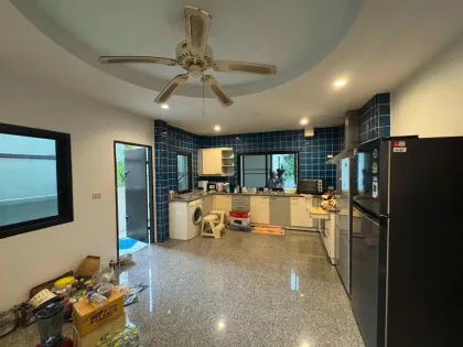 Große Poolvilla 640 qm in Soi Sai-Yuan, Rawai zu vermieten