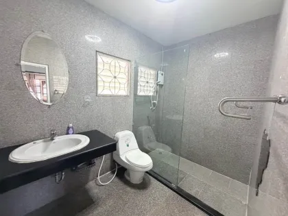 Вилла с 2 спальнями и 2 ванными в аренду в Soem Sap Village, Wichit