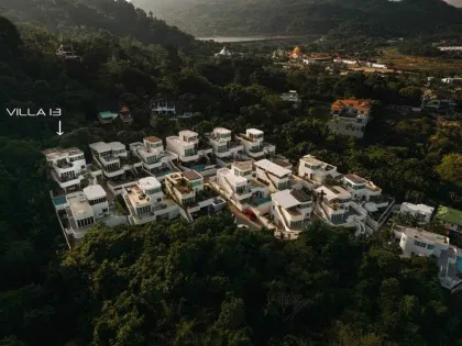 Вилла с 5 спальнями и бассейном в аренду в Baan Chalong Residence
