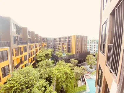 Полностью мебельная 1-комнатная квартира в The Base Central Phuket с видом на бассейн