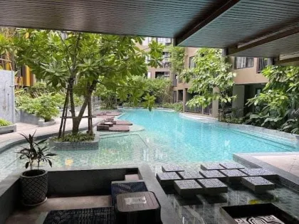 Полностью мебельная 1-комнатная квартира в The Base Central Phuket с видом на бассейн