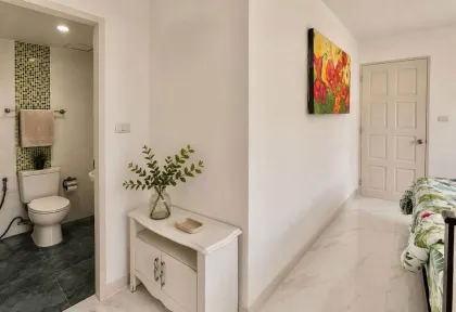 Отремонтированная 2-комнатная квартира в Plus Condo 2, Кату