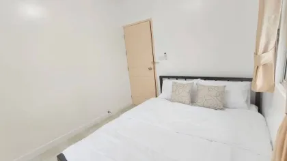 Vollständig renoviertes 3-Zimmer-Reihenhaus zur Miete in Ratsada