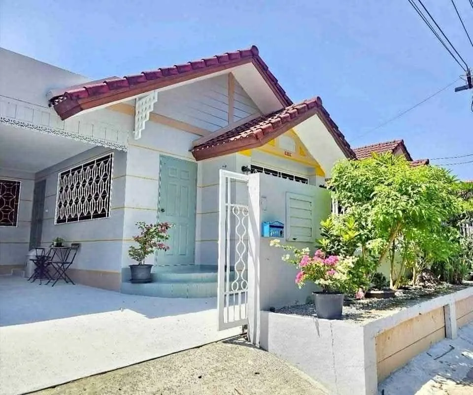 3 Bedrooms 2 Bathrooms Apartment for Rent in Wangchalerm Garden Ville