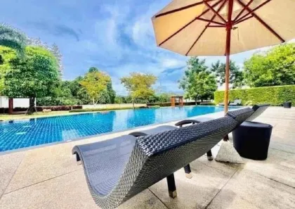 Villa de 3 dormitorios y 2 baños en alquiler en Supalai Palm Springs, Chalong