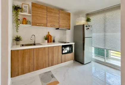 Отремонтированная 2-комнатная квартира в Plus Condo 2, Кату