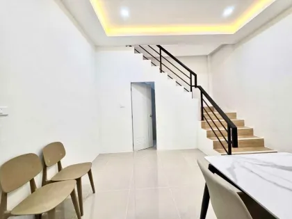 Villa nueva de 3 habitaciones en alquiler en Kathu, Phuket