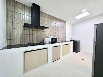 Villa nueva de 3 habitaciones en alquiler en Kathu, Phuket