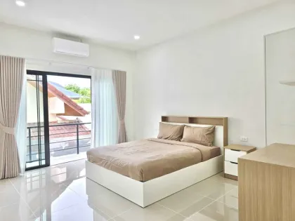 Villa nueva de 3 habitaciones en alquiler en Kathu, Phuket