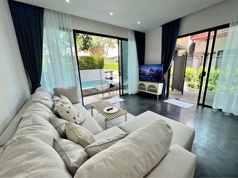2-Bedroom, 2-Bath Pool Villa for Rent in Chalong