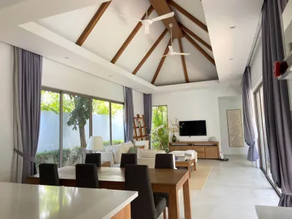 Роскошная вилла с 3 спальнями и бассейном в Anchan Grand Residence