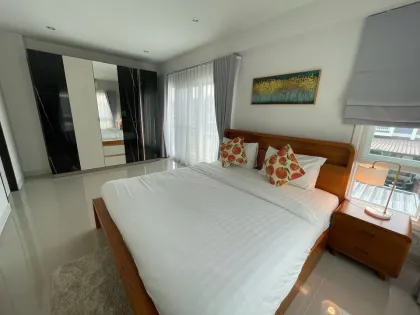 Casa amueblada de 3 dormitorios en Supalai Bella Thalang para alquiler, Phuket