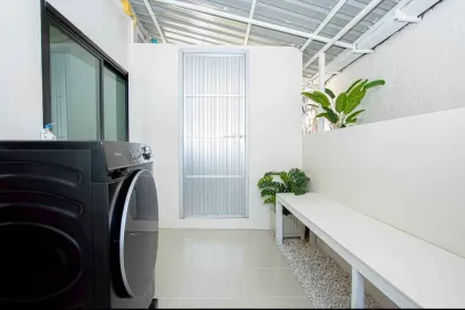 Modern Pet-Friendly 2-Bedroom House for Rent in Rawai