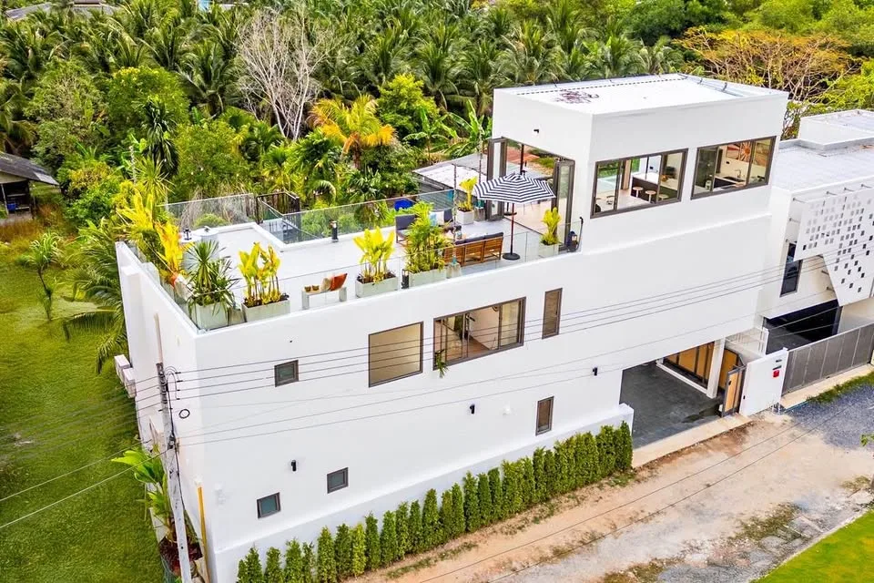 Modern 4-Bedroom Pool Villa for Rent in Baan Don, Cherngtalay