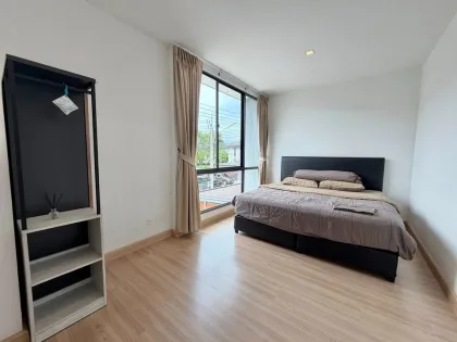 3-Schlafzimmer, 2-Badezimmer Reihenhaus zur Miete in Samkong, Phuket Town