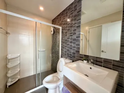 3-Schlafzimmer, 2-Badezimmer Reihenhaus zur Miete in Samkong, Phuket Town