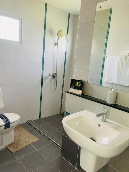 3-Schlafzimmer-Freistehende Villa nahe UWC Phuket zu vermieten