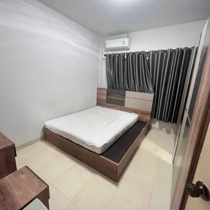 Casa en alquiler con 3 dormitorios y 2 baños cerca de Robinson Thalang