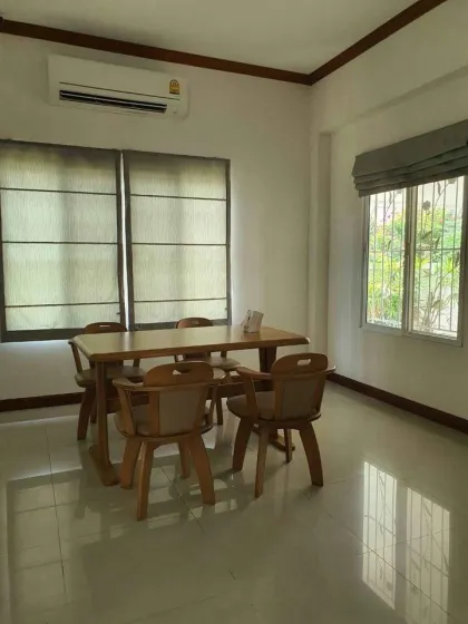 Дом с 3 спальнями и 2 ванными на аренду в Phuket Villa Chaofah