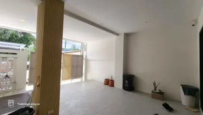 卡图宠物友好型两卧两卫联排别墅出租
