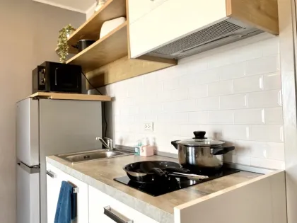 คอนโด 1 ห้องนอนให้เช่าที่ The Tower Condo พร้อมวิวทะเล