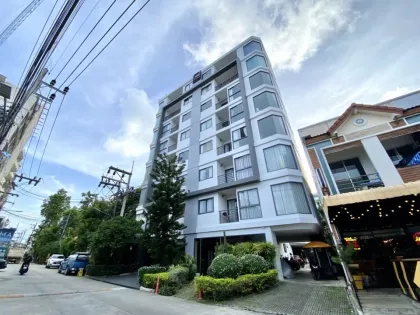 คอนโด 1 ห้องนอนให้เช่าที่ The Tower Condo พร้อมวิวทะเล